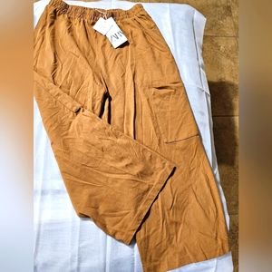 Zara X-Large Pants with side pockets
